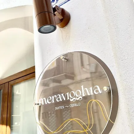 Meravigghia Apartment *